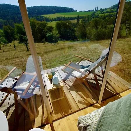 Hotel Ztraceny Sad - Glamping Na Samote Necin Zewnętrze zdjęcie