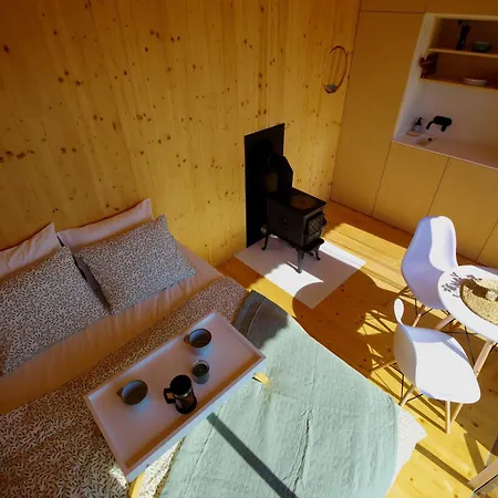 Hotel Ztraceny Sad - Glamping Na Samote Necin Zewnętrze zdjęcie